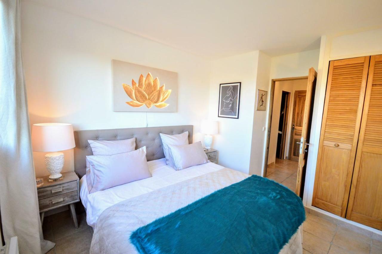 Tropez Sea View Penthouse Appartement