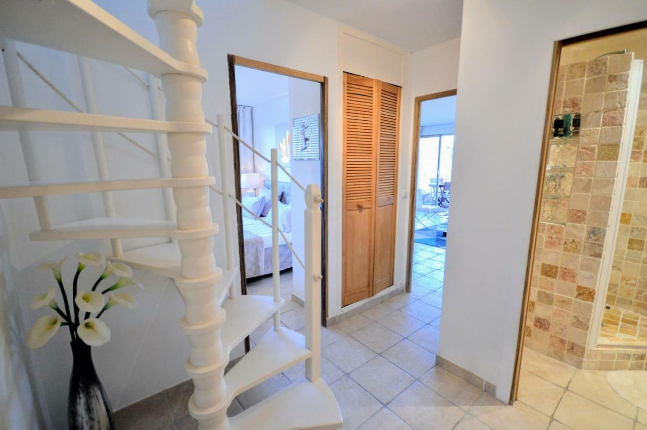 Tropez Sea View Penthouse Appartement